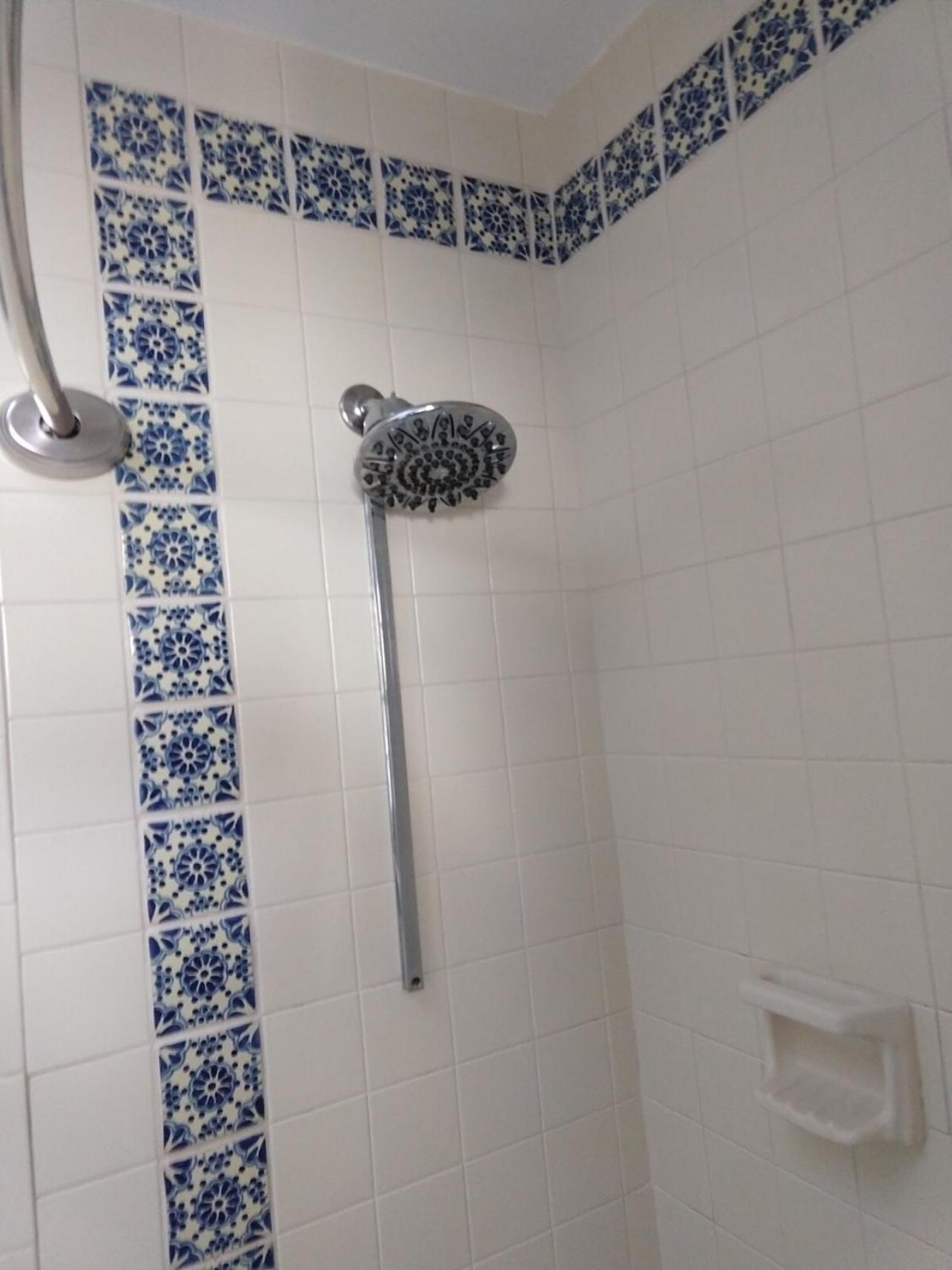 Charming Classic Cottage 2Br 达拉姆 外观 照片